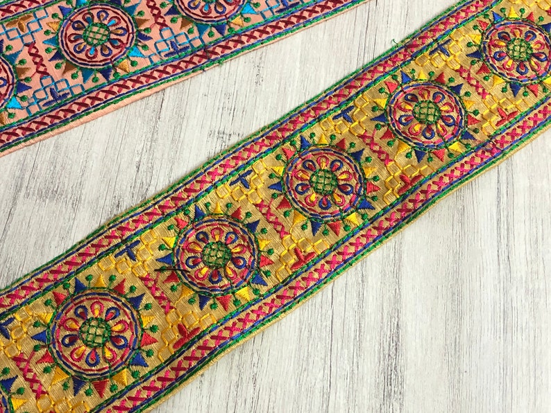 Sari Border Lehenga Fabric Dupatta Lace Embroidered Saree Trim Indian Silk Fabric Trim Floral Design Sari Fabric Trim By The Yard