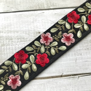 Saree Border Indian Lace Trim By The Yard, embroidered Ribbon Sari Fabric Trim-Table Runner-Art Quilt fabric trim Sari Border Silk Fabric Black