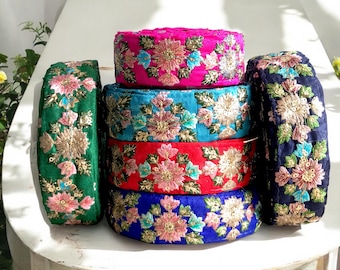 Embroidered Sari Fabric Trim, Indian Floral Border, Art Quilts Ribbon