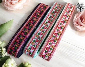 Embroidered Sari Silk Fabric Trim, Indian Floral Border