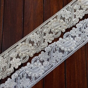 Organza Fabric Trim, White Embroidered Saree Border with Pearls, Sari Fabric, Boho Wedding Dress, Journal ephemera, Ribbon, Table Runner