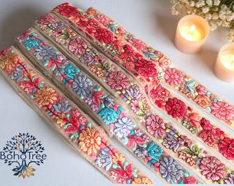 Wykończenie tkaniny siatkowej - wielokolorowa haftowana bordiura Sari - jedwabna tkanina Sari - dupattas, jedwabna wstążka pikowana - indyjska tkanina - bieżnik stołowy - lehengas