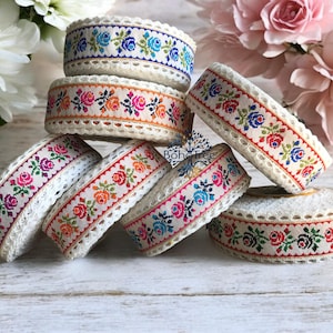 Adornos de tela jacquard tejida con brocado blanco: collares para perros, cintas de seda, adornos de decoración boho