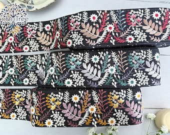 Floral Embroidered Sari Trim, Indian Saree Fabric Border, Boho Ribbon for Crafts, Quilting Lace for DIY Dress, Jackets