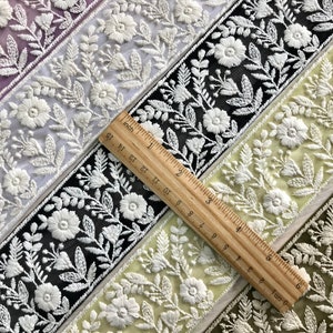 Sari Fabric Trim, White Thread Embroidered Saree Border for boho junk journals, Table Runner, Indian Textiles Fabrics