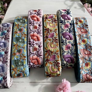 Rohseide bestickt Stoff Trim-mehrfarbig gestickt Saree Borte trim für Dupattas-bestickten Stoff Spitze-Tischläufer-Lehengas