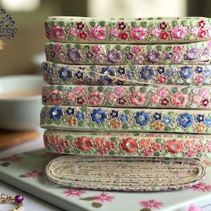 Embroidered Sari Fabric Trim Ribbon for boho clothing, Wedding Dress, Sari Border, Saree Border, Indian Trim By The Yard  3857 D3