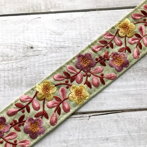 Saree Border Indian Lace Trim By The Yard, embroidered Ribbon Sari Fabric Trim-Table Runner-Art Quilt fabric trim Sari Border Silk Fabric image 5