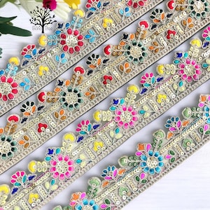Beige organza stof trim-multi kleur geborduurd echte spiegel Sari grens-zijde Sari stof-Dupatta zijden lint-Indische tafelloper-Lehenga