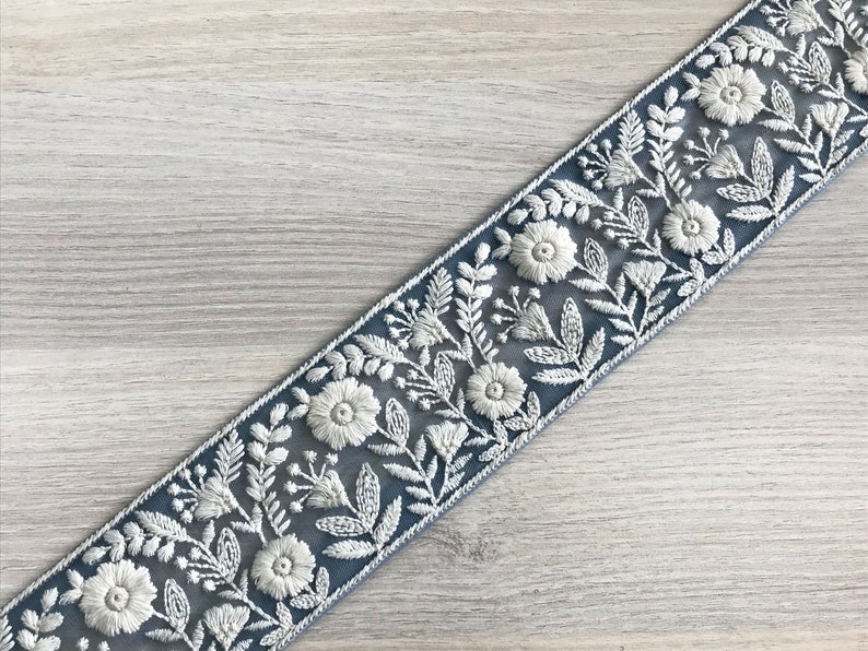 Sari Fabric Trim, White Thread Embroidered Saree Border for boho junk journals, Table Runner, Indian Textiles Fabrics Gray