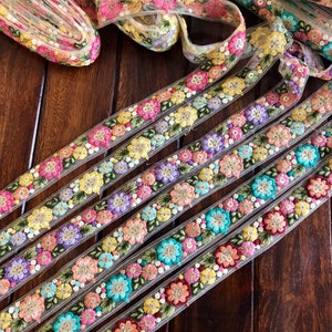 Floral Net Fabric Trim-Multi Colour Embroidered Sari Border-Silk Sari Fabric-Dupattas,Quilt Silk Ribbon-Indian Fabric-Table Runner-Lehengas