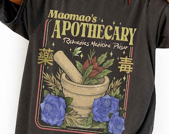 Mao Mao’s Apothecary Shirt, Kawaii Anime Potion Graphic Tee, Comfort Colors Anime Girl Gift, Anime Lover Tshirt, Poison Tester Manga Sweater