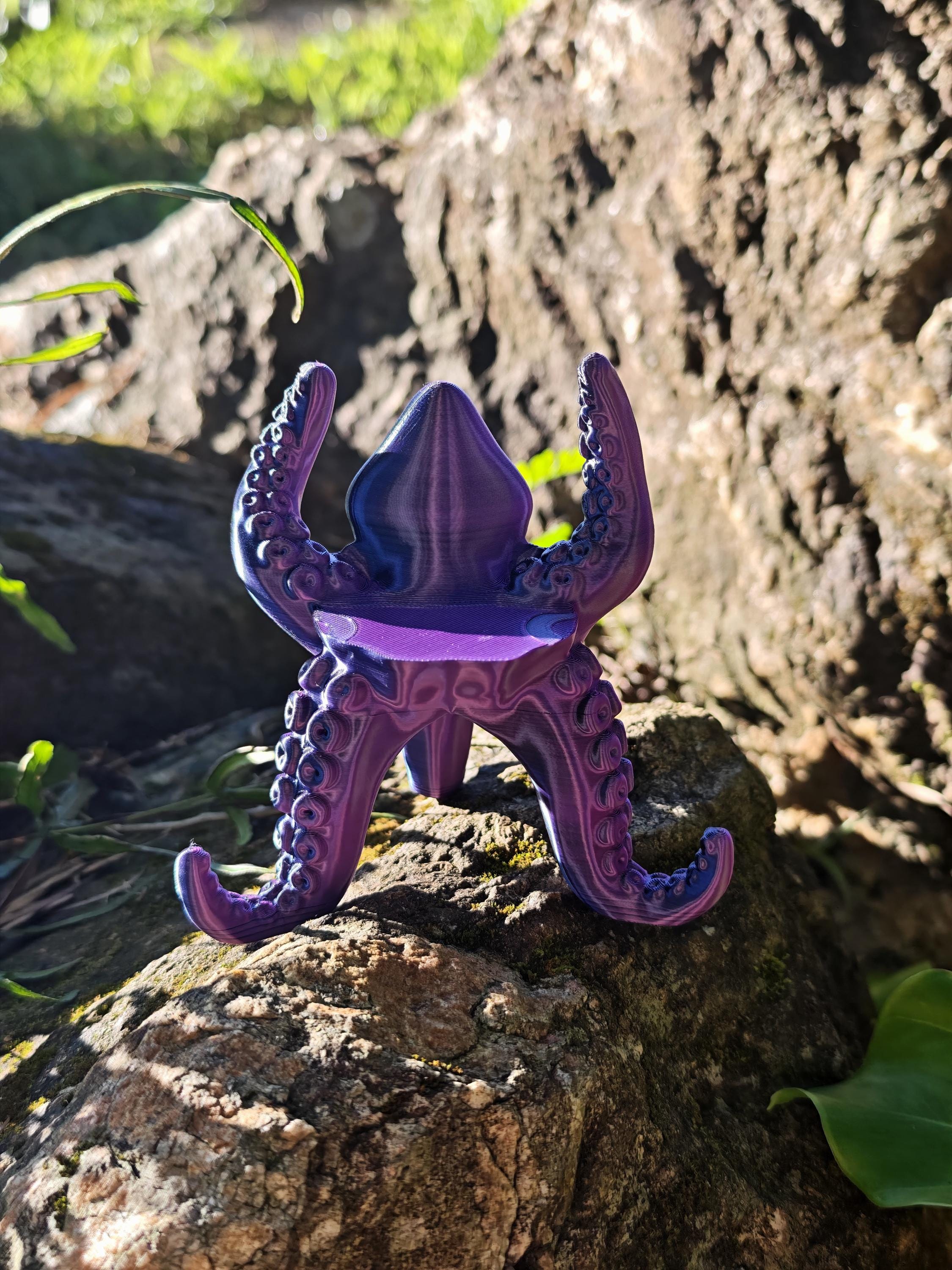 Silk Tentacle Throne 1/6 & 1/12 Scale - Octopus Chair for Labubu