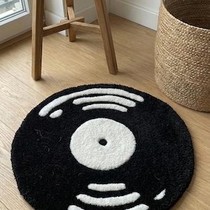 Hand-Tufted Circular Vinyl Record Rug Black and Off-White, Soft and Durable Carpet Perfect for Music-Themed Rooms, Modern Living Spaces