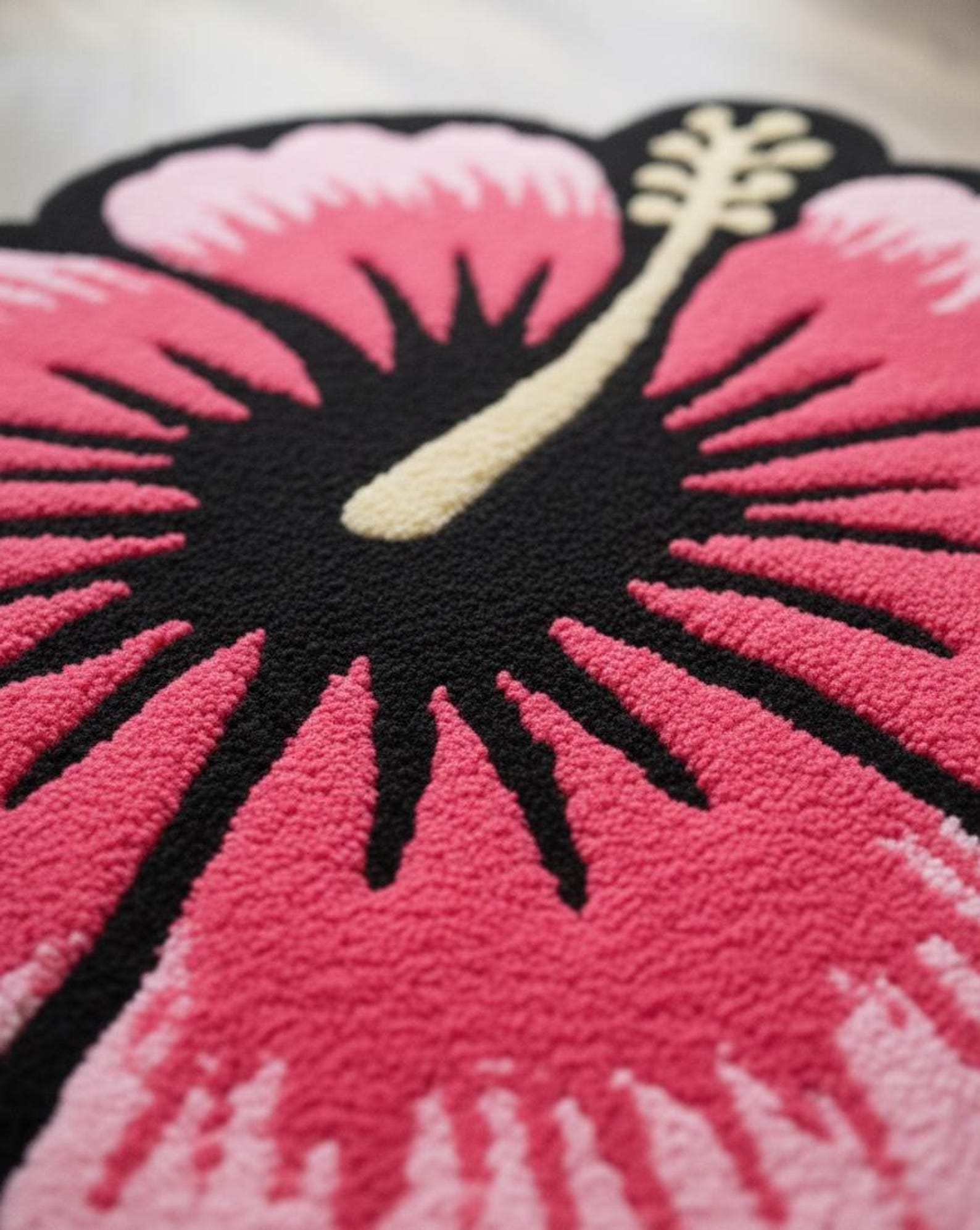 Temu Pink Rug With Flower Hand-tufted Hibiscus Flower Area Rug Vibrant Hot Pink and Soft Blush ...