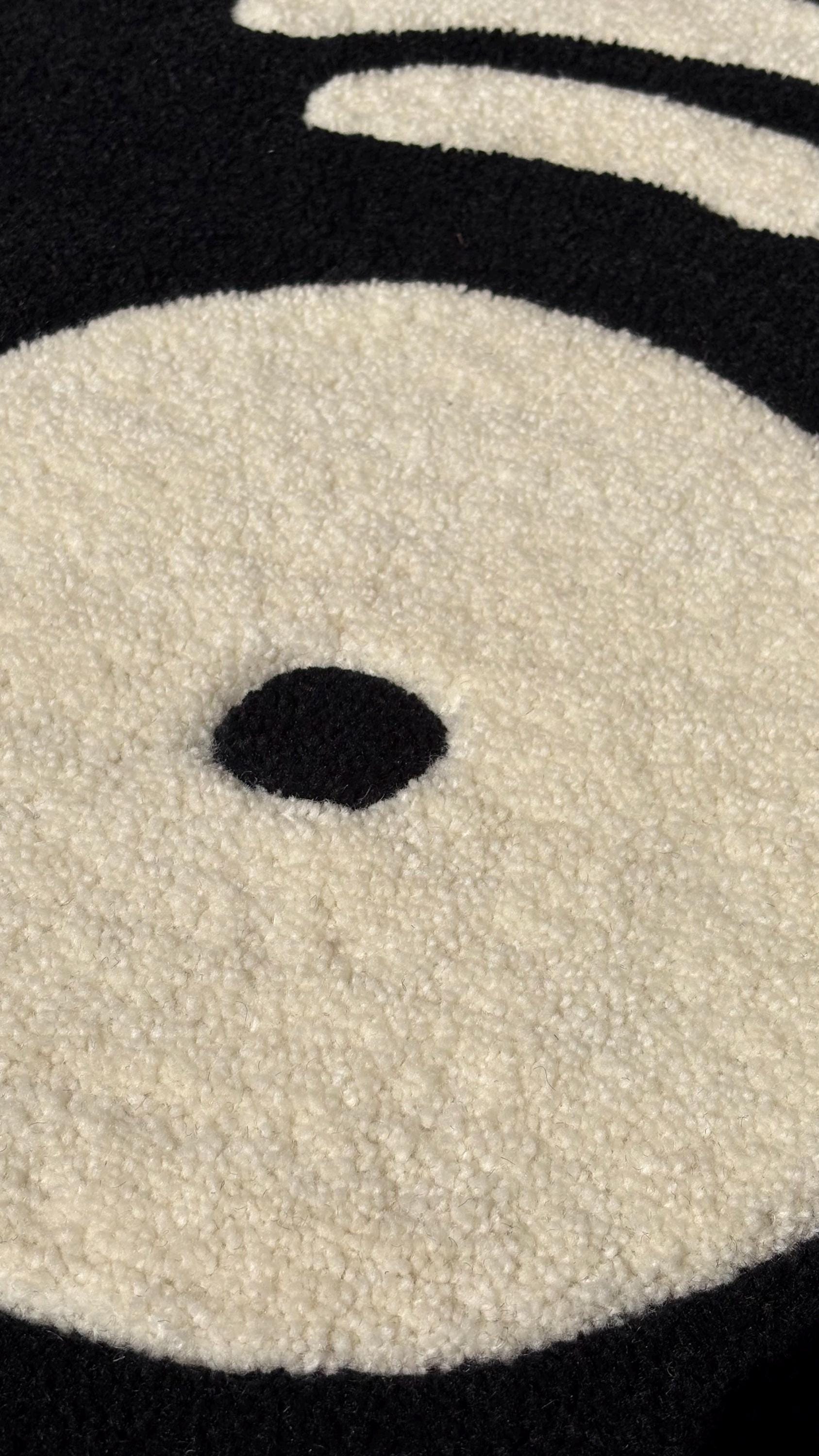 Vinyl Muisc Rug Hand-tufted Circular 5x5 Vinyl Record Rug Black and Off-white, Soft and ...