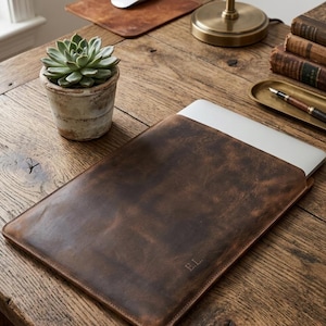 Genuine Cowhide Leather MacBook Pro 13 Inch Sleeve – Slim Laptop Case With Soft Lining Vintage Style Protective Cover Gift For Men And Women