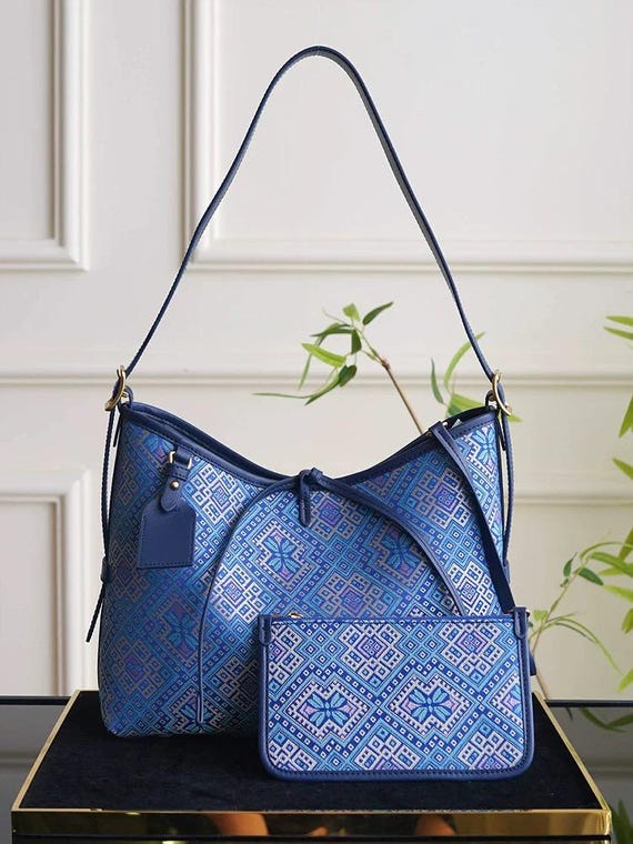 Zhuang Embroidered Cloth, Chinese Single-Shoulder Bag