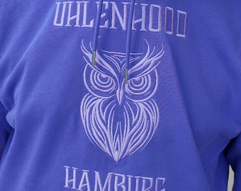 Wisdom of the Hood - Hamburg hoodie met exclusief borduurwerk.