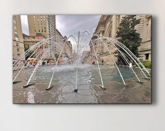 The Metropolitan Museum of Art Fountain / New York City Photography