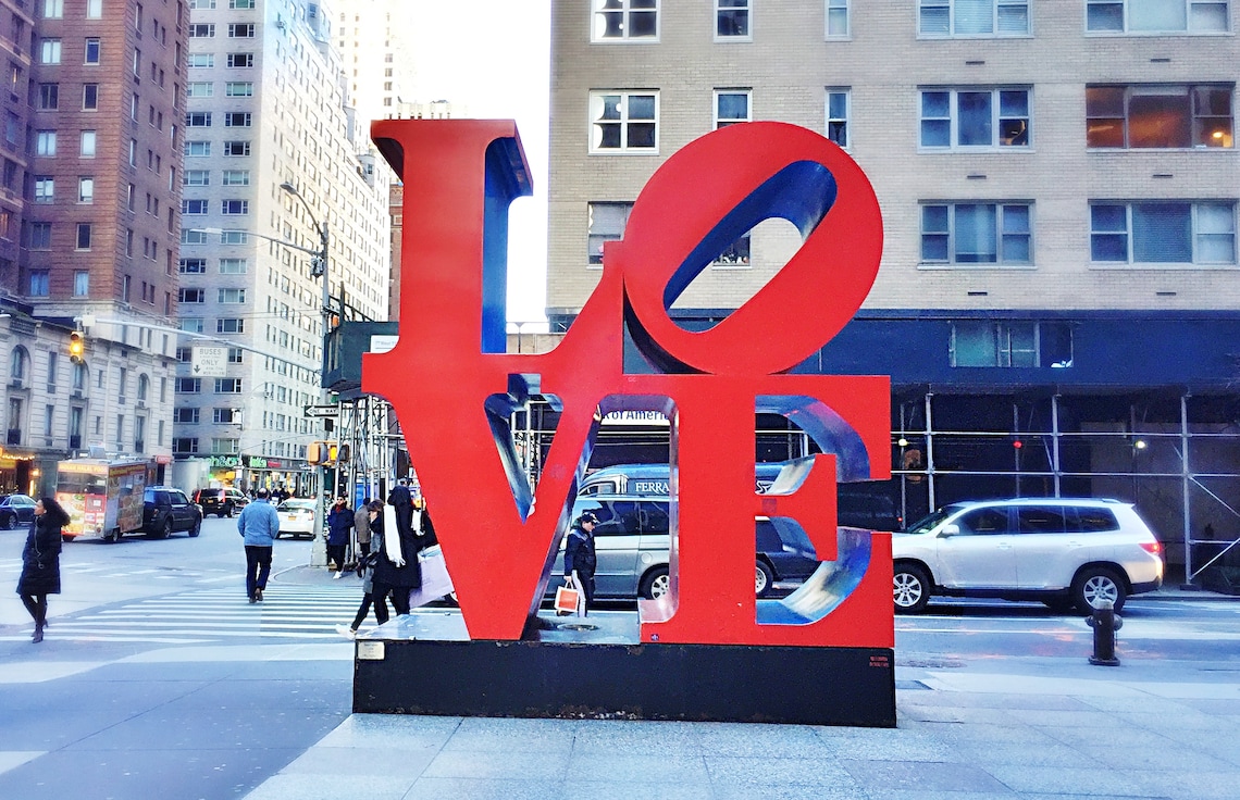 LOVE Sculpture NYC / Robert Indiana Designer / NYC Photo Etsy