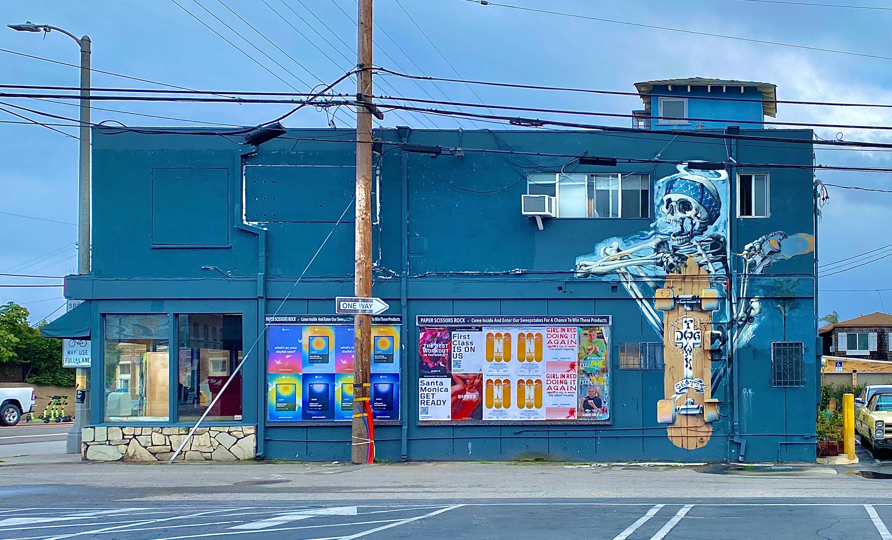 Dogtown Venice - Etsy Dogtown Venice - Etsy