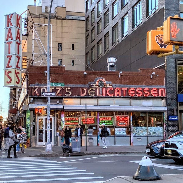 FOTO / KATZ's Deli /Lower East Side Sandwich, Deli Shop / Kultige Restaurants Manhattan / NYC Foto