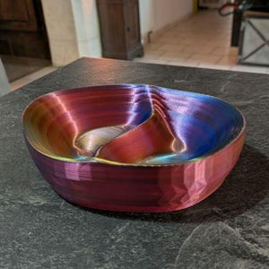 Iridescent sculptural trinket dish – Multicolored organic jewelry dish – Modern decorative object