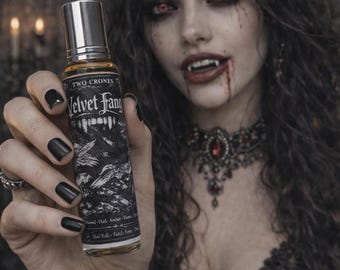 Velvet Fang – Vamp Vegan Perfume Oil (10ml Roller)