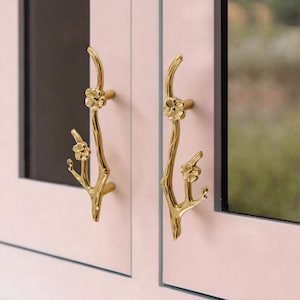 Flower Brass Cabinet Pull, Elegant Drawer Knobs, Unique Closet Handles