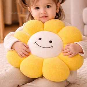 Plush Flower Pillow – Soft Teddy Style Cushion for Sofa, Bed, Nursery or Kids Room | Cozy Home Decor & Romantic Gift for Her or Mom