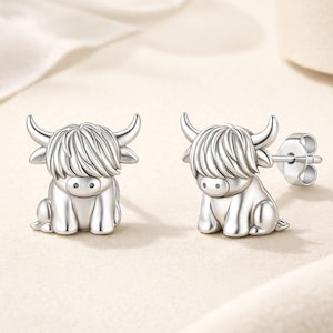 925 Sterling Silber Highland Kuh Ohrstecker, süße Stier Ohrringe, schottisches Design, Minimalist Farm Schmuck, Geschenk für sie, Kuh-Liebhaber Schmuck