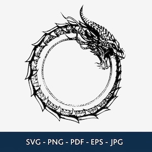 Könnte beinhalten: Eine schwarz-weiße grafische Illustration eines Drachen, der eine kreisförmige Ouroboros-Form bildet. Der Drache hat detaillierte Schuppen, scharfe Stacheln auf dem Rücken und sein Kopf befindet sich oben rechts, wo er in seinen eigenen Schwanz beißt.