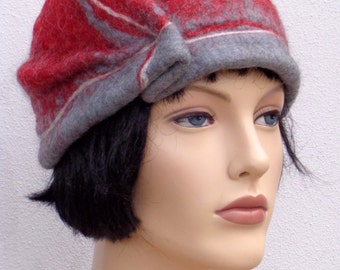 Cute women beret, red and grey felt beret, elegant winter hat, retro hat, 20's hat