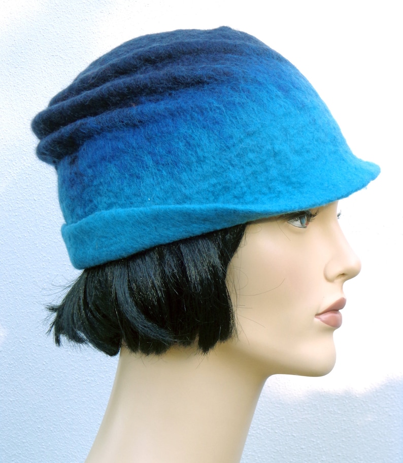 Retro hat blue felt cloche, 1920s inspired hat, art deco fashion, vintage inspired, winter hat, merino wool, cyber monday image 3