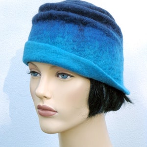 Retro hat blue felt cloche, 1920s inspired hat, art deco fashion, vintage inspired, winter hat, merino wool, cyber monday image 4