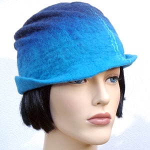 Retro hat blue felt cloche, 1920s inspired hat, art deco fashion, vintage inspired, winter hat, merino wool, cyber monday image 2