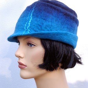 Retro hat blue felt cloche, 1920s inspired hat, art deco fashion, vintage inspired, winter hat, merino wool, cyber monday image 1