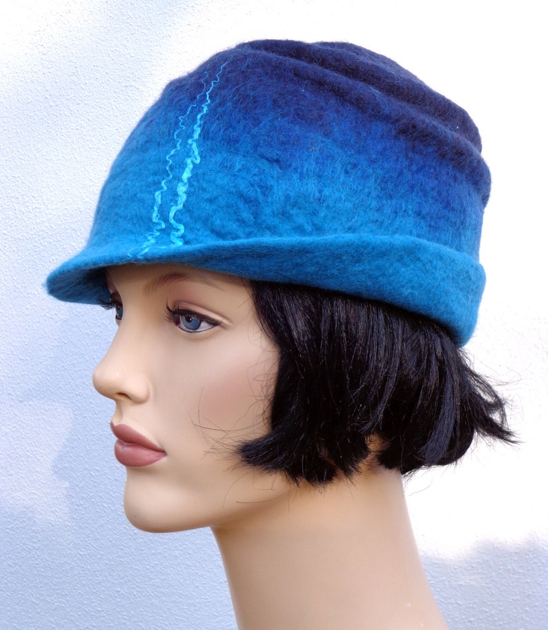 Retro hat blue felt cloche, 1920s inspired hat, art deco fashion, vintage inspired, winter hat, merino wool, cyber monday image 1