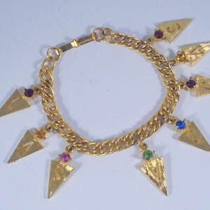 Vintage Las Vegas Gold Tone Rhinestone Letters Souvenir Travel Charm Bracelet 7&quot;