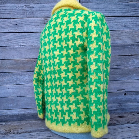 Vintage Hand Knit Wool Cardigan Sweater Green and… - image 10
