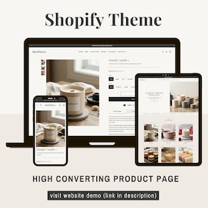 Könnte beinhalten: Ein Laptop, ein Tablet und ein Smartphone zeigen ein Shopify-Theme, das eine Produktseite für Kerzen präsentiert. Die Bildschirme zeigen eine beige Kerze mit einem Holzdocht. Auf dem Bildschirm steht "Sample Candle 1" und "Candles Crafted With Love". Das Bild enthält auch den Text "Shopify Theme" und "HIGH CONVERTING PRODUCT PAGE".