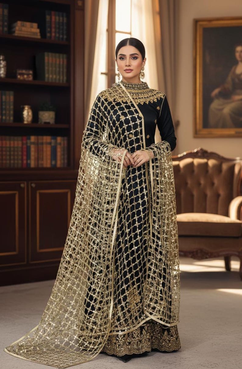 Handmade Golden Indian Dress Dupatta - Golden Handmade Mirrorwork Embroidered Wedding Veil, Gold & Silver image 3