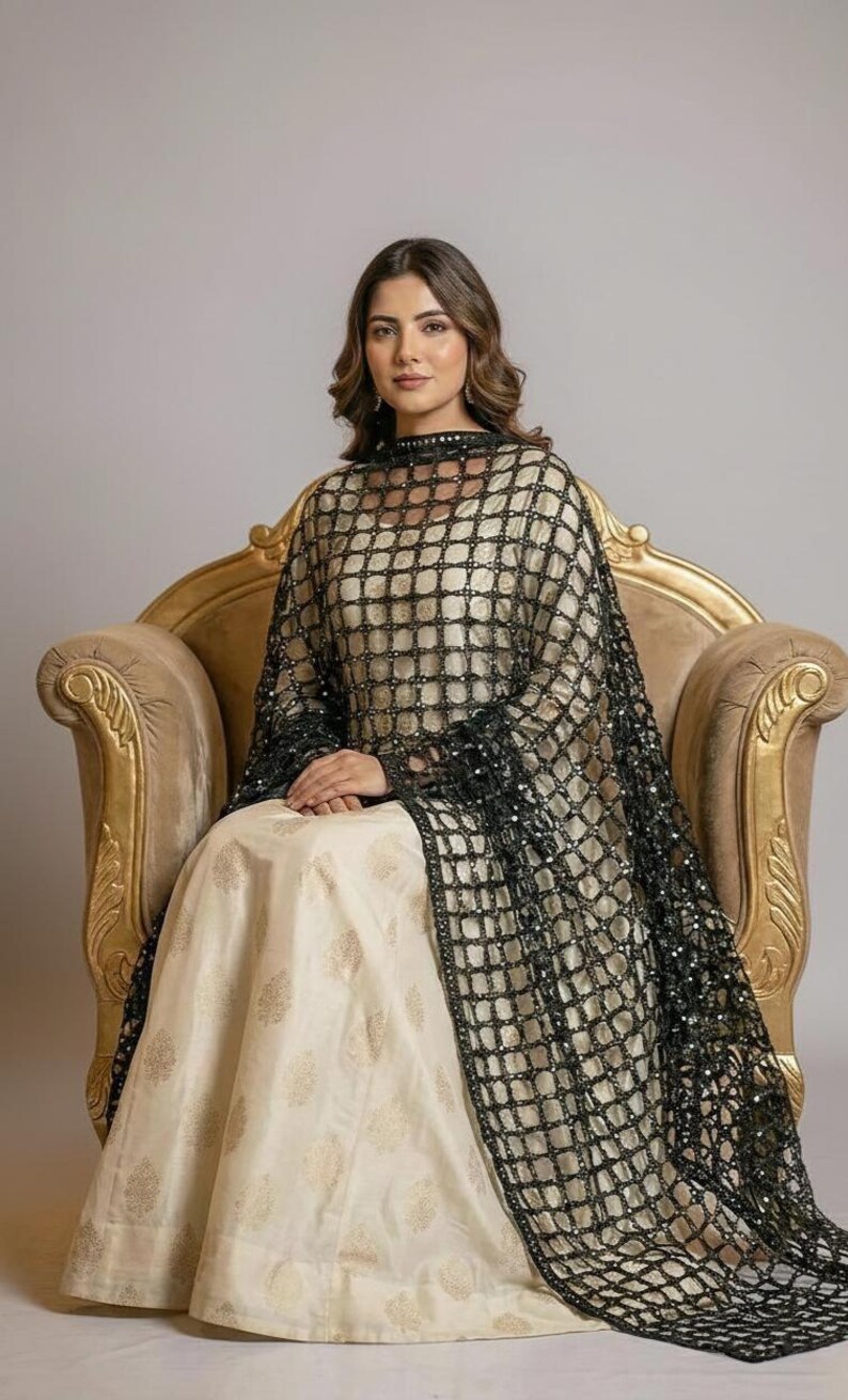 Handmade Golden Indian Dress Dupatta - Golden Handmade Mirrorwork Embroidered Wedding Veil, Gold & Silver image 9