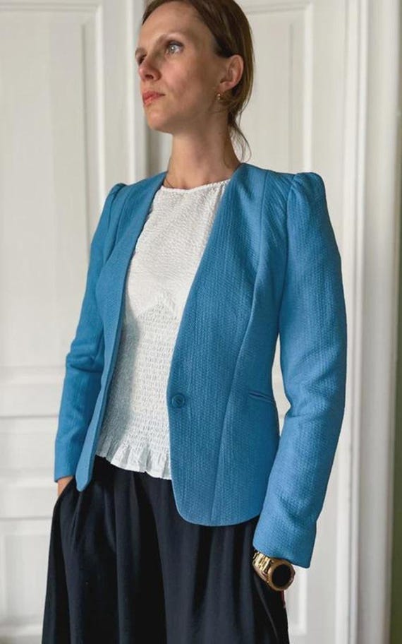 Reiss, Reiss London Royal Blue Textured Blazer, Collarless Puff Shoulder Jacket (Size S)