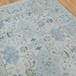 Hand knotted Oushak Rug: pastal Green Blue Vintage Wool Carpet