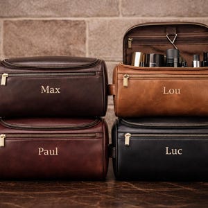 Beauty case da uomo personalizzato - Regalo per uomo - Pelle - Inciso con nome/iniziali per viaggi, palestra, lavoro, regalo originale per papà o nonno