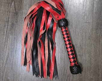 Handgefertigte Leder BDSM Flogger Katze O Neun Schwänze Stil 25 Schwänze Auswirkungen Spielen Peitsche Fetisch Rollenspiel Discipline Spielzeug Echtes Leder Bondage Zahnrad