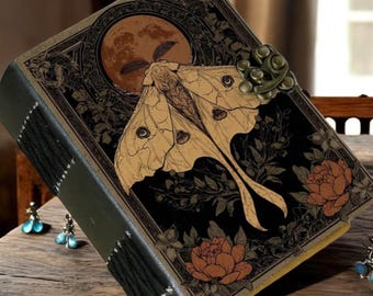 Diario in pelle Luna Moth, carta con bordo frastagliato fatta a mano, grimorio delle fasi lunari stregonesche, album da disegno floreale