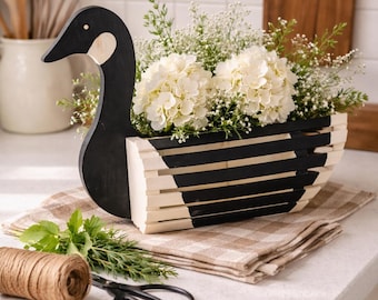 Vintage Wooden Goose Basket Decor | Hand-Painted Folk Art | Farmhouse Cottagecore Goose | 1990s Country Kitchen